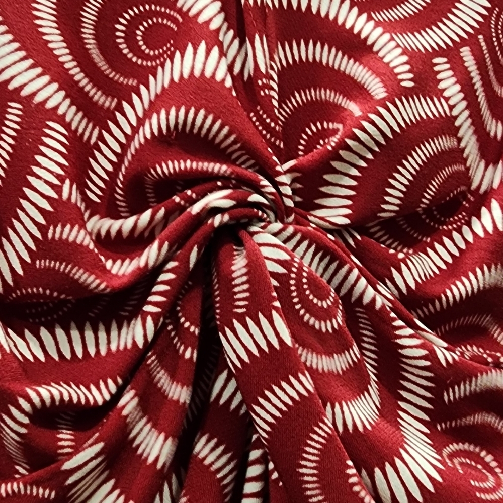 🎉FREE🎉Elegant Red Patterned Midi Dress - Picture 4 of 4